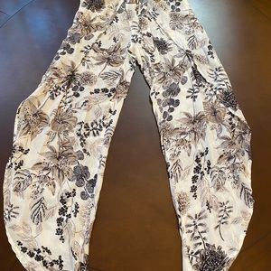 Harem pants with slit.